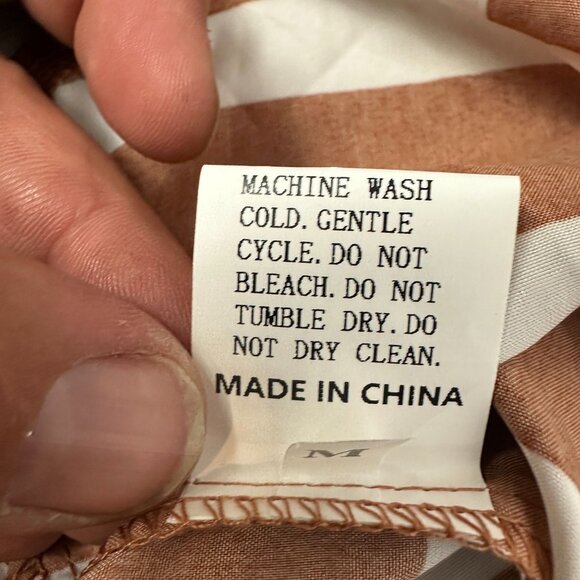 Geometric Pattern Brown & White Womens Button-Up Shirt Size Medium - Picture 4 of 5